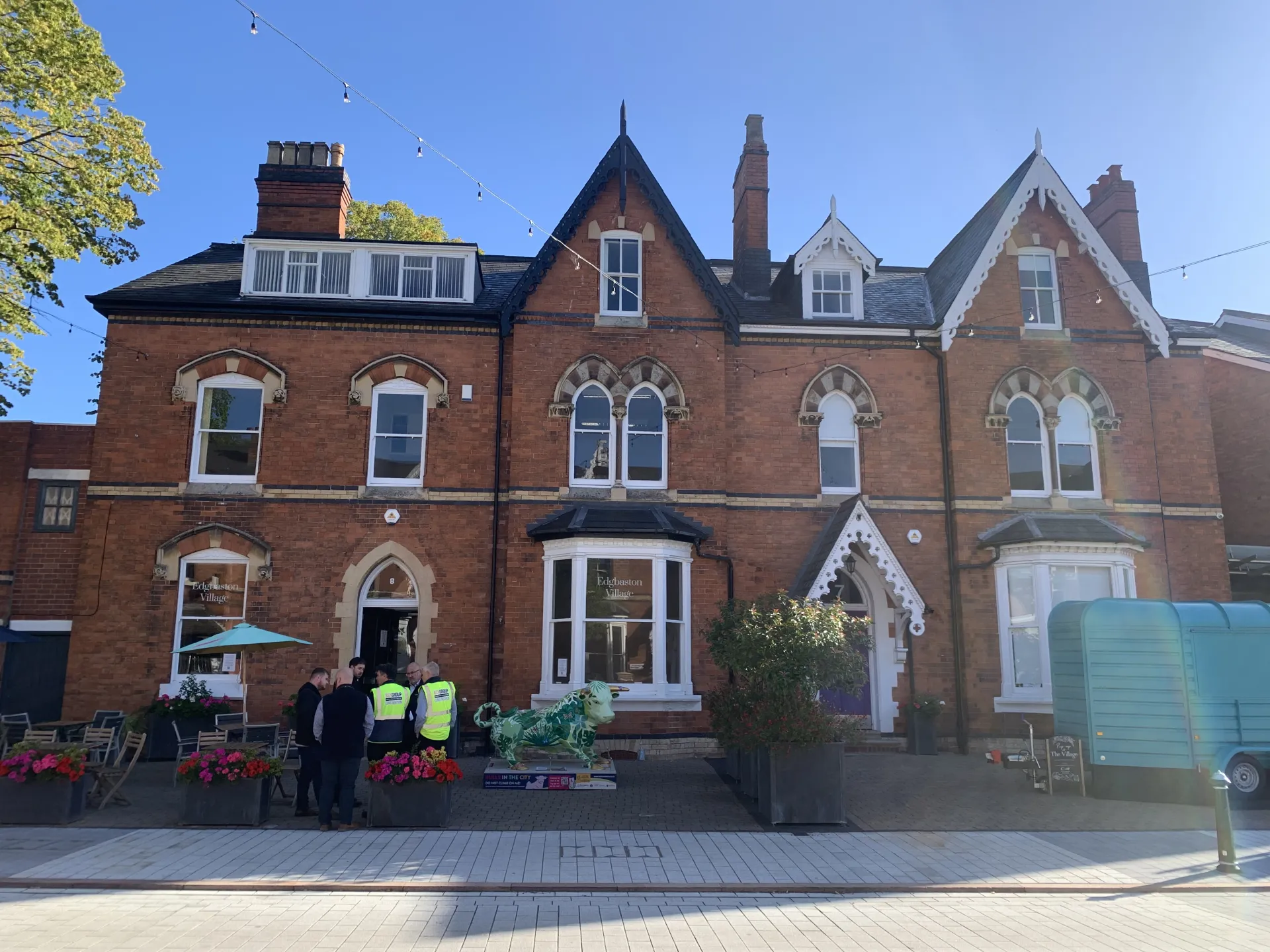7-8 Greenfield Crescent 